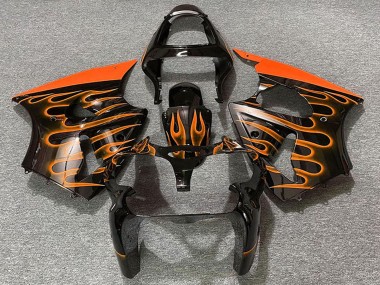 Erschwingliche Kawasaki ZX6R Motorrad Verkleidung 2000-2002 - Glanzendes Schwarz Orange Flamme
