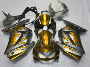 Erschwingliche Kawasaki Ninja 250 Motorrad Verkleidung 2008-2012 - Silber Gold Flamme
