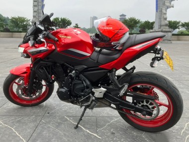 Erschwingliche Kawasaki Ninja Z650 Motorrad Verkleidung 2020-2023 - Rot Schwarz