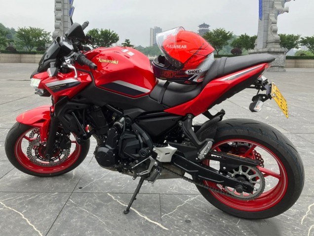 Erschwingliche Kawasaki Ninja Z650 Motorrad Verkleidung 2020-2023 - Rot Schwarz