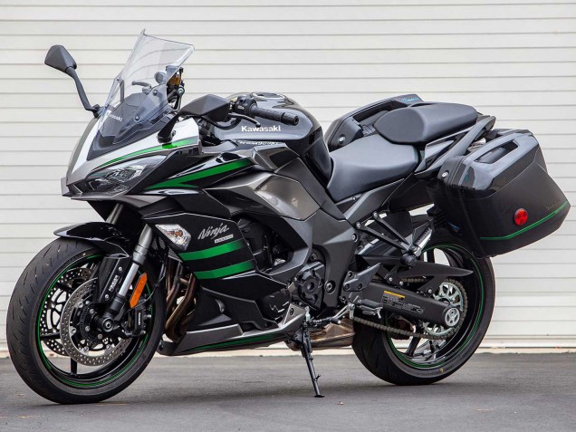 Erschwingliche Kawasaki Z1000SX Motorrad Verkleidung 2020-2025 - Schwarz mit Grunen Linien Ninja