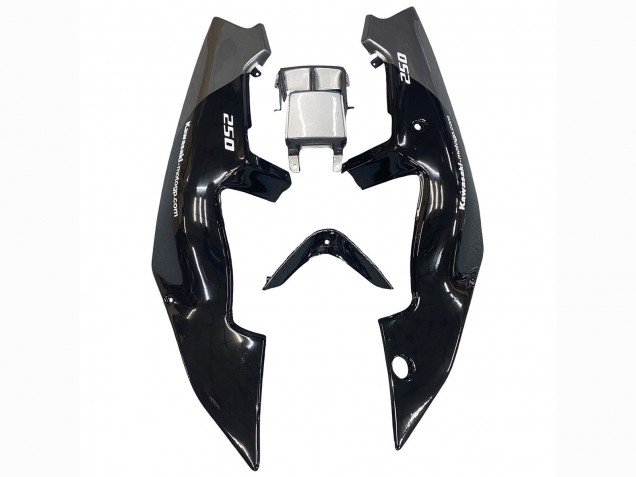 Erschwingliche Kawasaki ZXR250 Motorrad Verkleidung 1989-1990 - Glanzendes Schwarz Grau Elf Touch4 Bridgestone