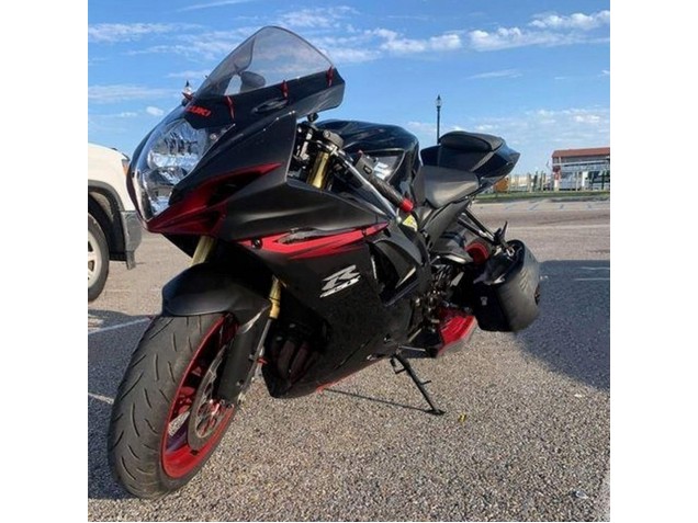 Erschwingliche Suzuki GSXR 600 / GSXR 750 Motorrad Verkleidung 2011-2024 - Schwarz Grau Rot Linie