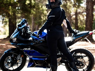 Erschwingliche Yamaha YZF R3/R25 Motorrad Verkleidung 2022-2024 - Blau Glanzendes Schwarz