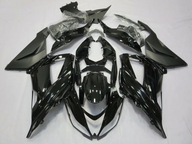 Erschwingliche Kawasaki ZX6R Motorrad Verkleidung 2013-2018 - Glanzendes Schwarz Matt Schwarz