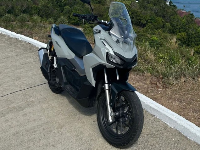 Erschwingliche Honda ADV160 Motorrad Verkleidung 2022-2024 - Silber Schwarz